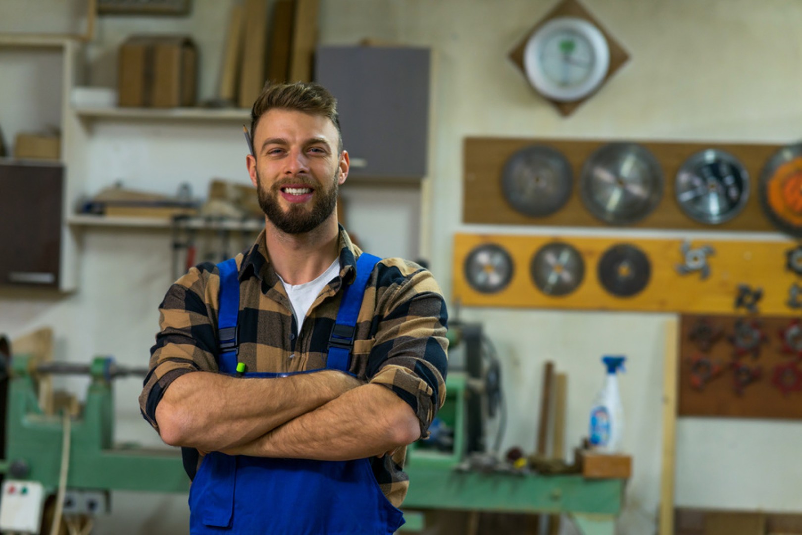 Pourquoi devenir auto-entrepreneur en 2026 ? Avantages et inconvénients