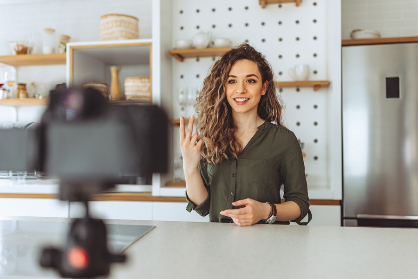 Reconversion : 10 étapes pour créer sa micro-entreprise dans l'influence